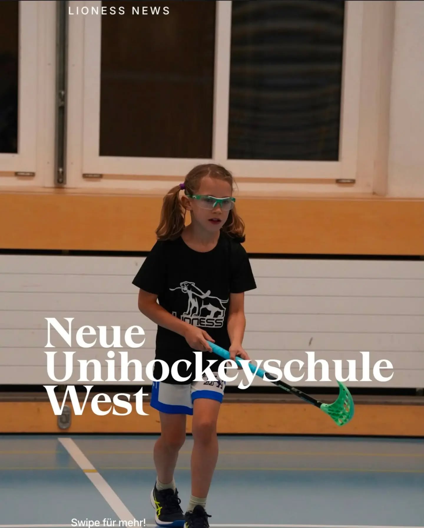 🏑 Neue Unihockeyschule West, jetzt anmelden! 💜 

Du möchtest Unihockey ausprobieren oder bist auf der Suche nach einer neuen Sportart? Dann bist du bei unserer neuen Unihockeyschule West genau richtig! 

👧 Für Mädchen der Jahrgänge 2017–2019
📅 Jeden Dienstag
🕟 16.30 - 18.00 Uhr
📍 Nähe Bahnhof Binz 

Bei uns stehen Spiel, Bewegung und Teamgeist im Mittelpunkt. In einer motivierenden und altersgerechten Umgebung lernen die Mädchen die Grundlagen des Unihockeys kennen, sammeln erste Spielerfahrungen und haben gemeinsam jede Menge Spass. 

🏑 Keine Vorkenntnisse nötig, alle sind herzlich willkommen! 

📩 Melde dich für ein unverbindliches Schnuppertraining über den Link in unserer Bio an oder direkt hier:
https://floorball-lioness.ch/probetraining

Wir freuen uns auf dich!💙🤍🦁